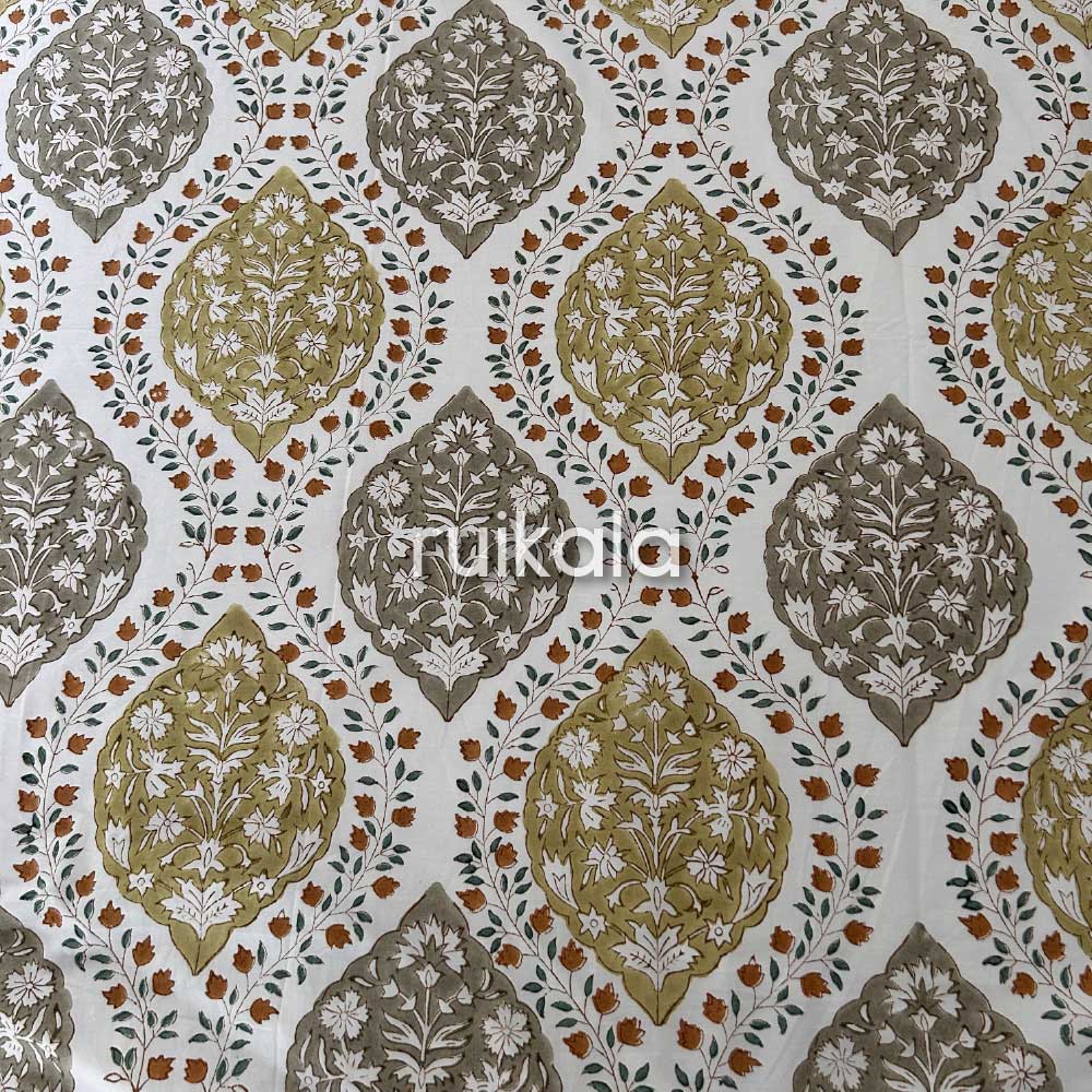 Verdant Bloom Bedsheet
