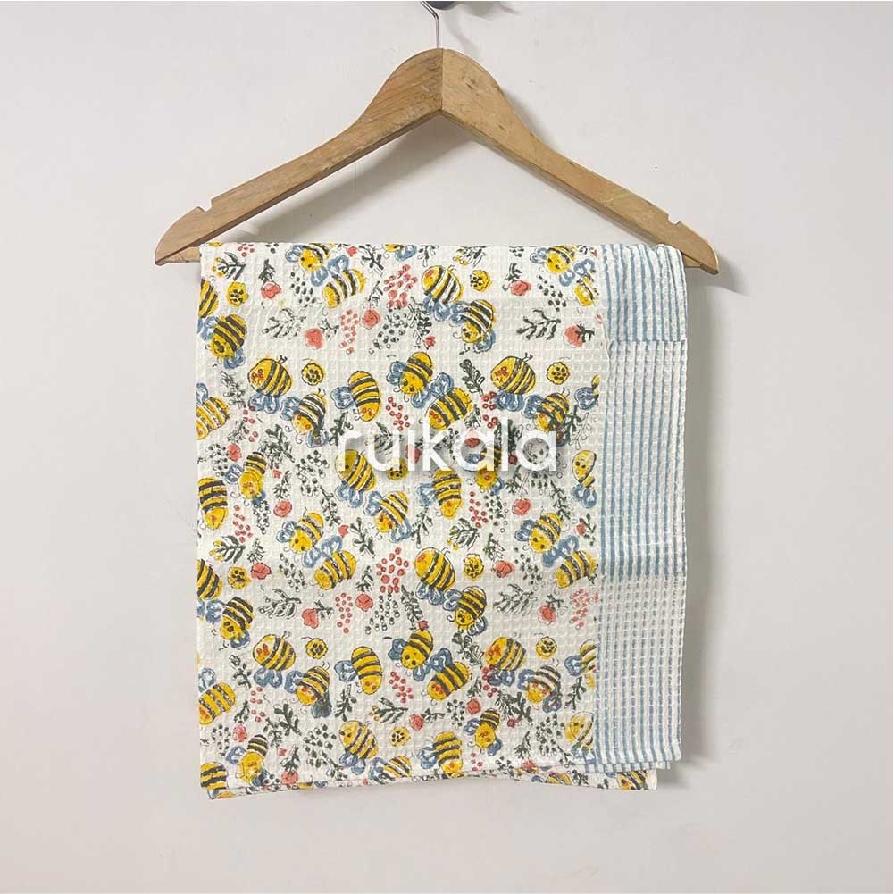 Bee Bliss Kid's Bath Towel