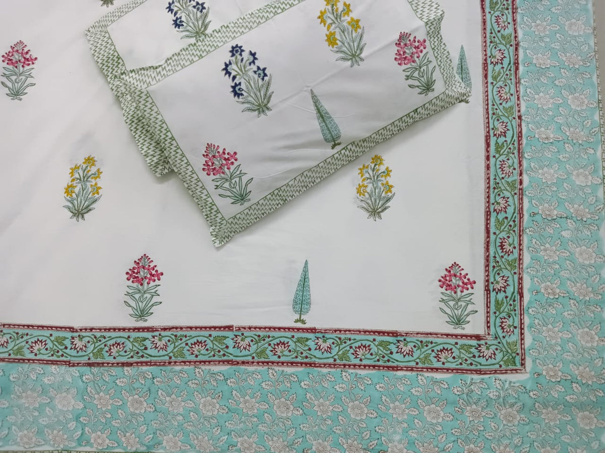 Pastel Botanical Bedsheet