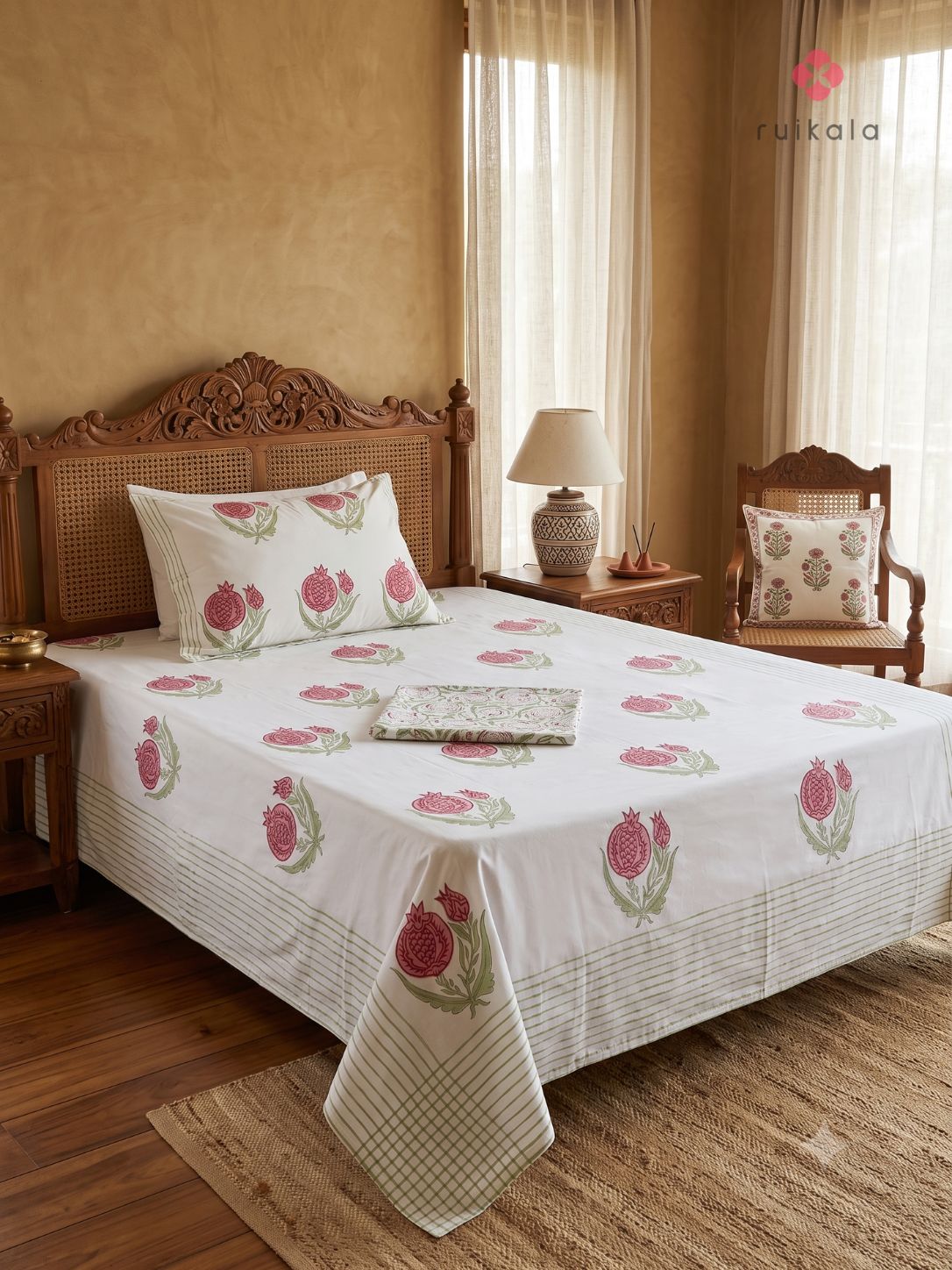 Pomegranate Motif Bedsheet