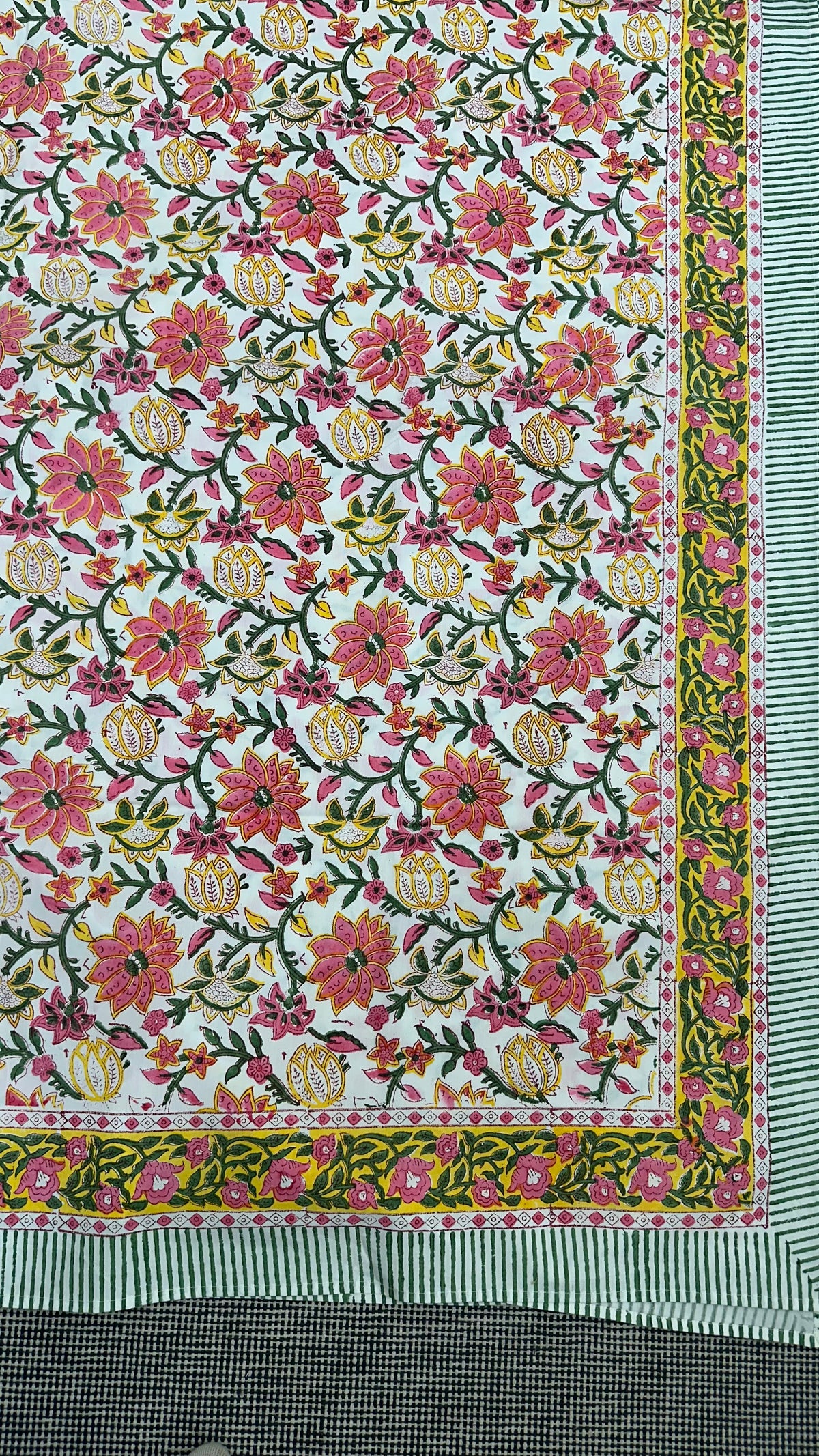 Gulrang Bedsheet
