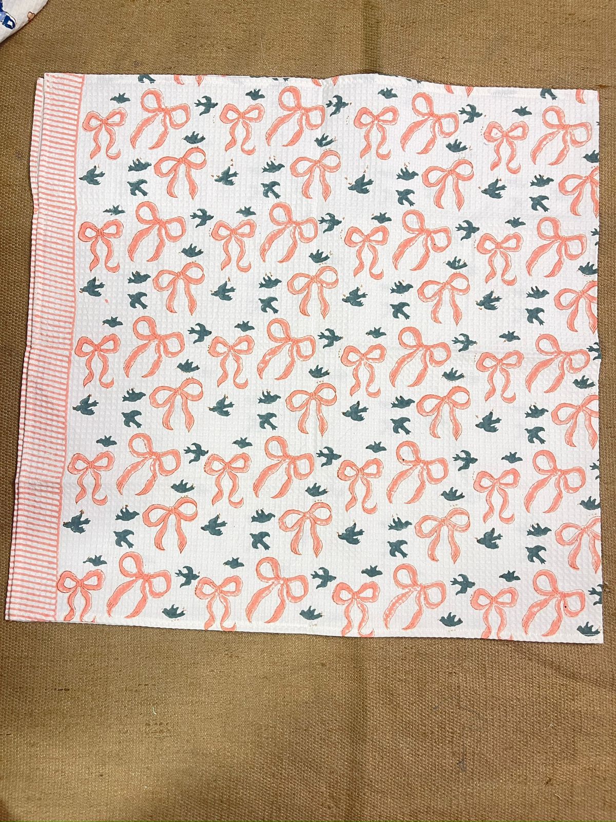 Pretty Bows Kid's Bath Towel