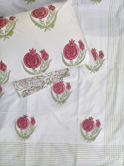 Pomegranate Motif Bedsheet